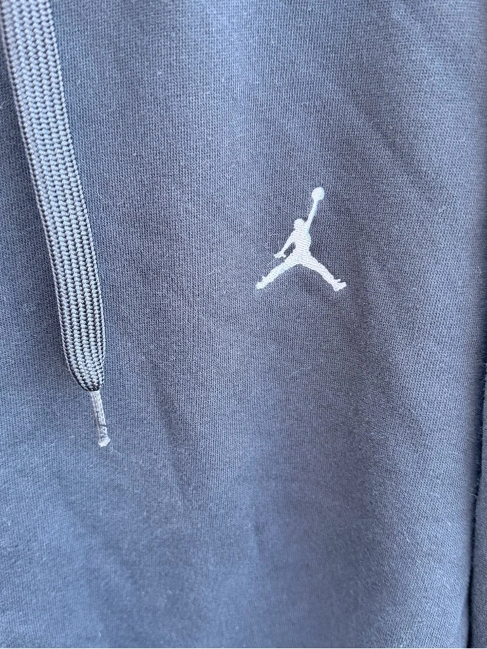 Jordan Black Full-Zip Hoodie with White Jumpman Size XL